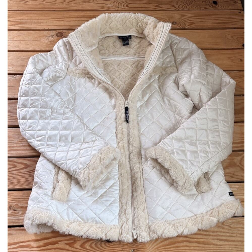 Vintage Athleta Women’s Quilted fur lined jacket size L Cream White F2